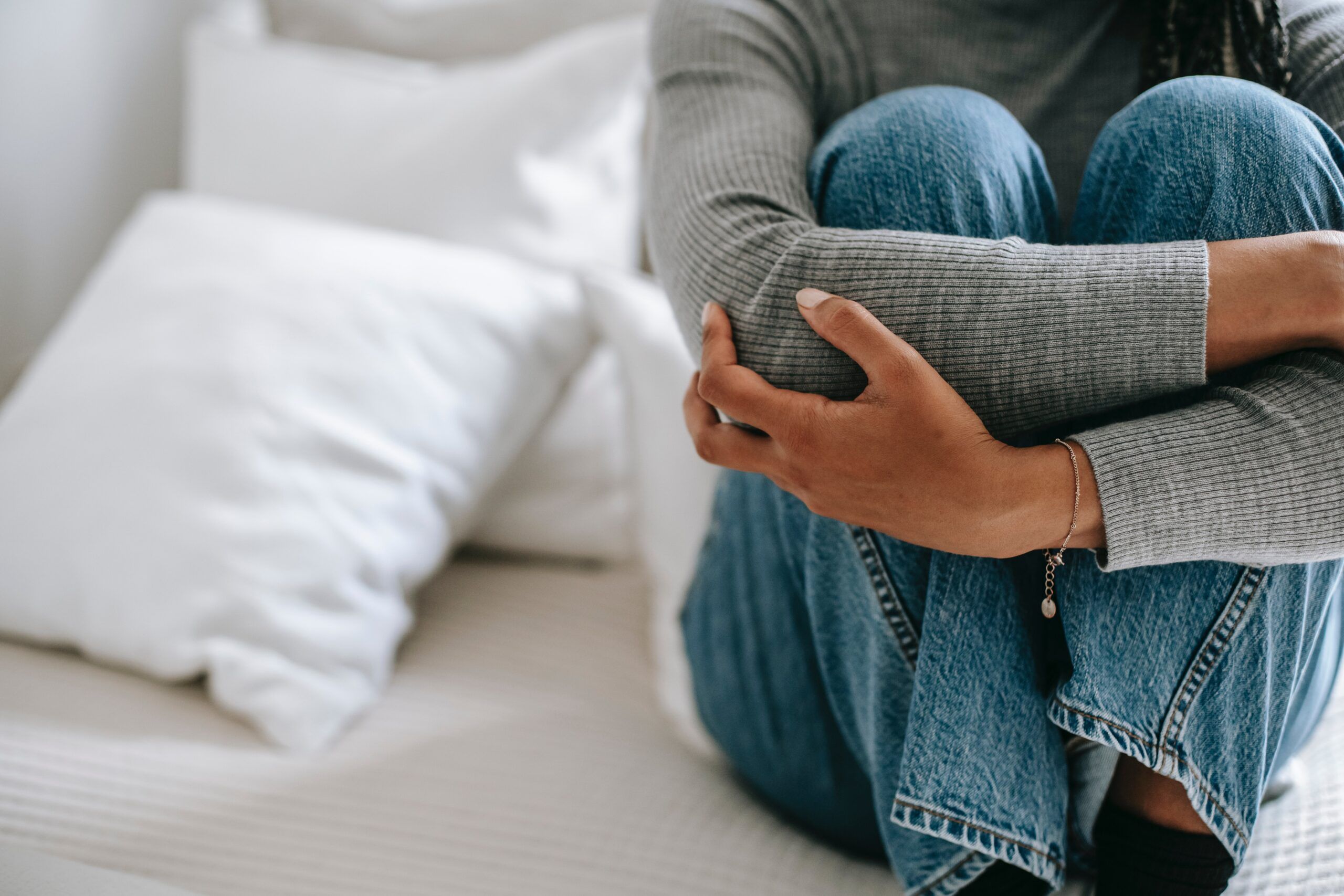 PMS Symptome: Daran erkennen Sie das prämenstruelle Syndrom | Kinderwunsch Centrum München